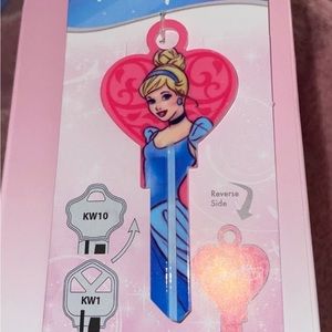 Cinderella KW House Key